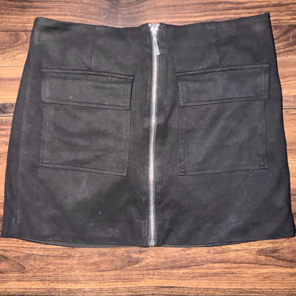 Forever 21 Black Mini Skirt with Zipper Detail